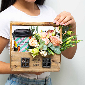Деревянный ящик с кофе "Cappuccino & Flowers"