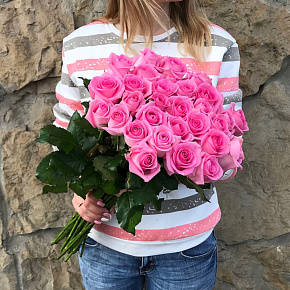 Розовые розы Россия 60 см шт.