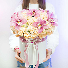 Шляпная коробка "Орхидеи и Розы" №2