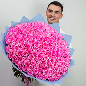 Букет из 201 розы "Ревиваль"